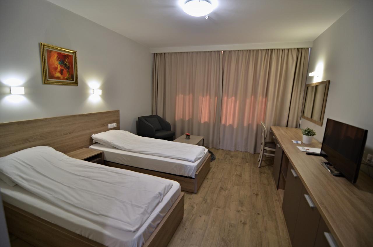 La Casa Hotel Tsigov Chark Exteriör bild