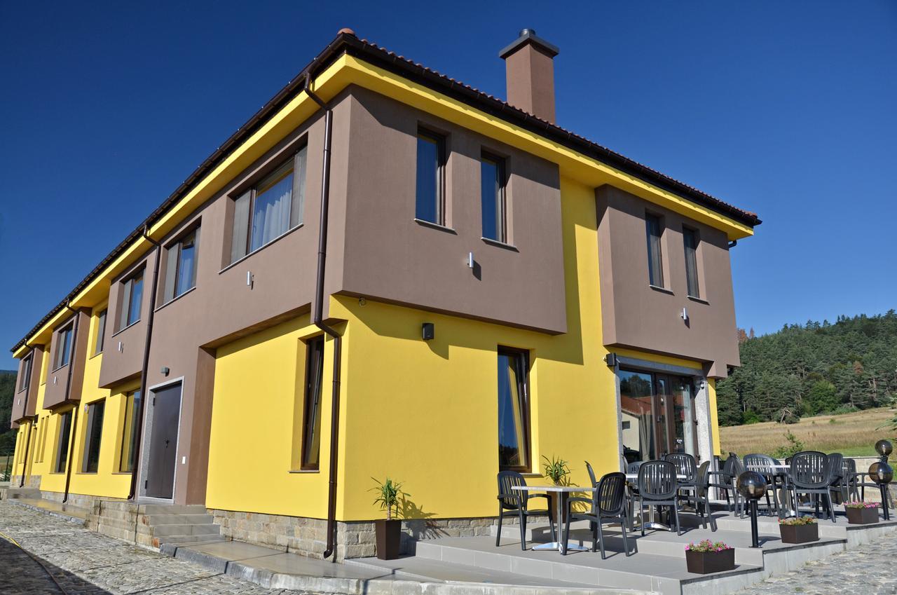 La Casa Hotel Tsigov Chark Exteriör bild